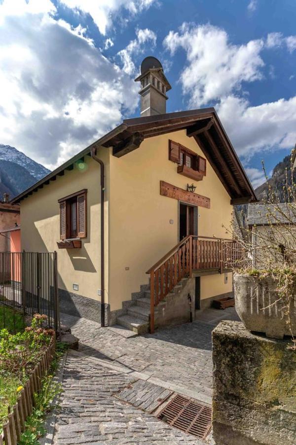 Bed and Breakfast La Campanella Cadarese Екстер'єр фото